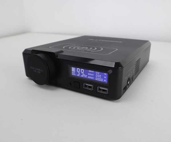 Блок питания 24V 4A - 2.5 ×5.5 мм. 220V